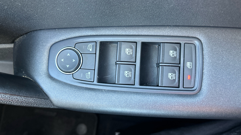 Renault Captur 1.6 E-TECH Hybrid 145 Iconic Edition 5dr Auto Hybrid Hatchback